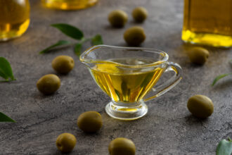 high polyphenol extra virgin olive oil