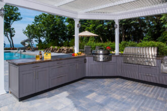 outdoor kitchen appliances