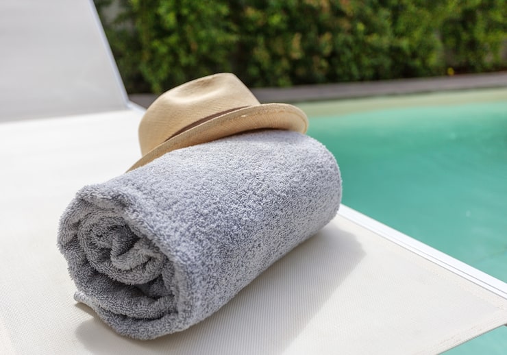 woven throw blanket